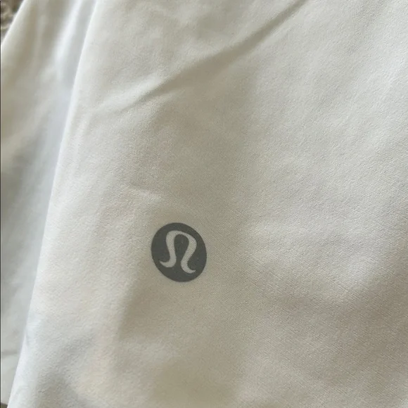 White Ruffled Mini Skirt - Picture 6 of 6